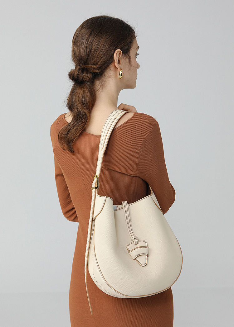 Daphmollie Shoulder Bag
